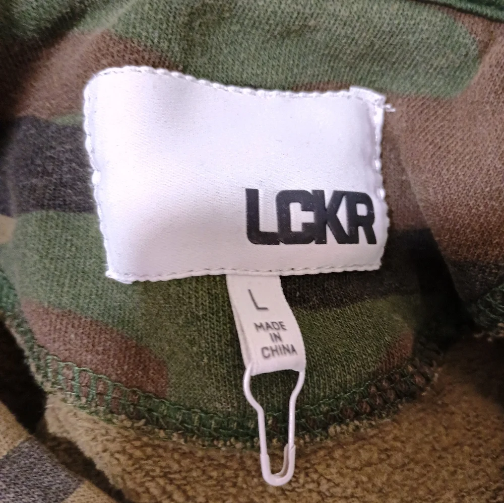 Lckr Men's Camouflage Hoodie - Picture 3 of 3